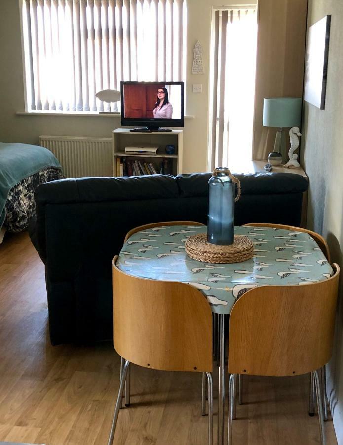 Sandford House Apartment Seaford Esterno foto